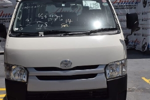 2017 TOYOTA HIACE