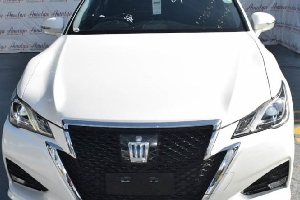 2016 Toyota Crown Hybrid